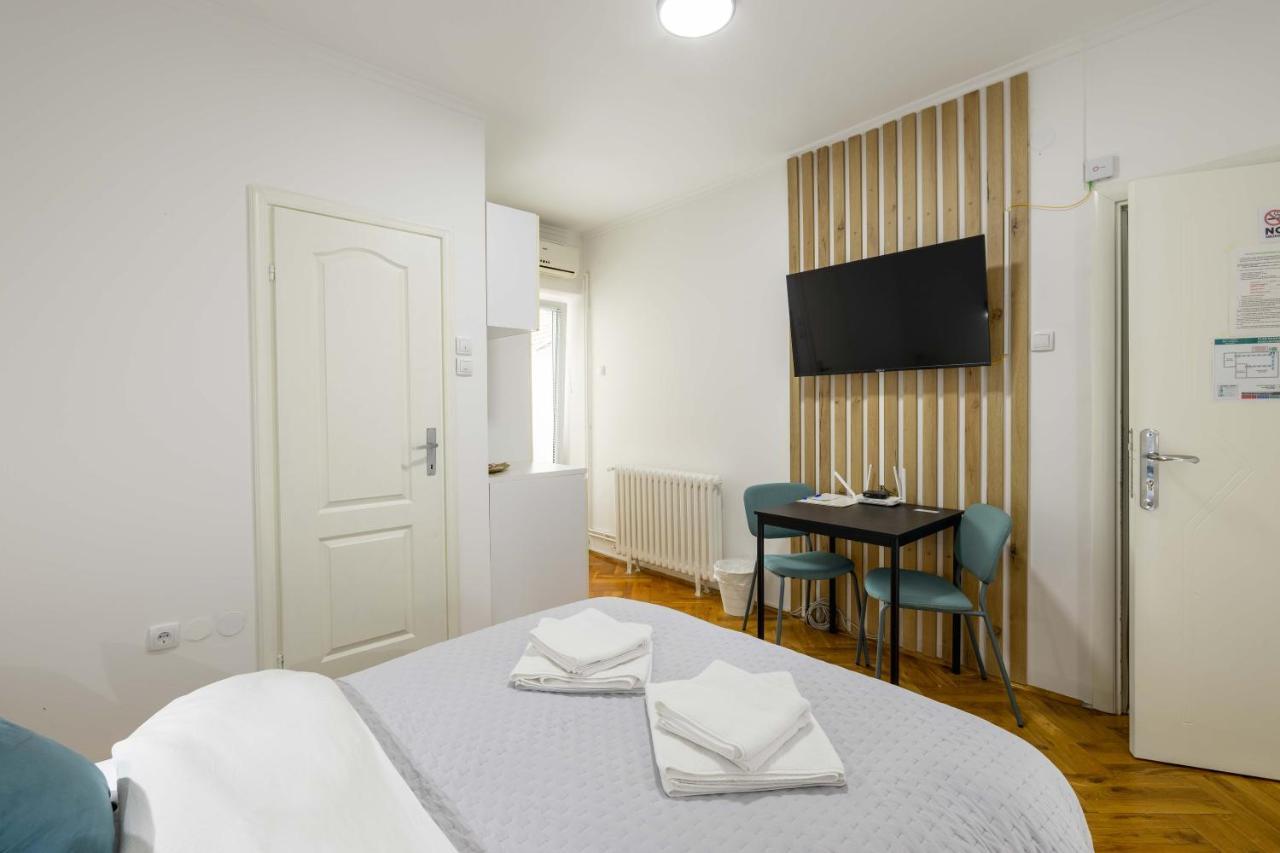 Old Town Rooms Νόβι Σαντ Εξωτερικό φωτογραφία